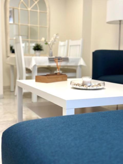 Apartamento Puerta Cerrada Ecija Bagian luar foto