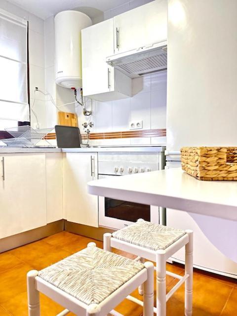 Apartamento Puerta Cerrada Ecija Bagian luar foto